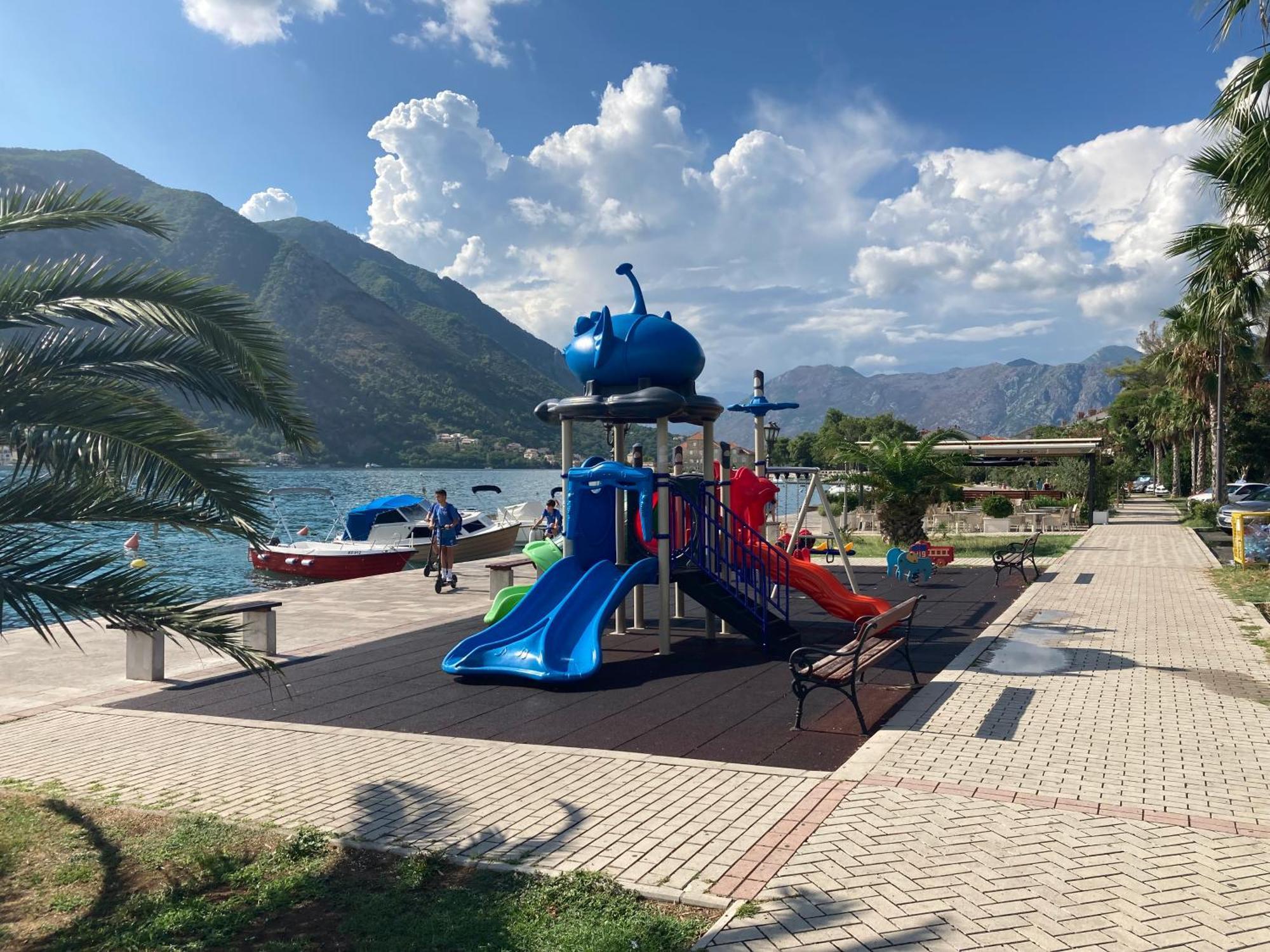 Bay Mola Home Kotor Extérieur photo