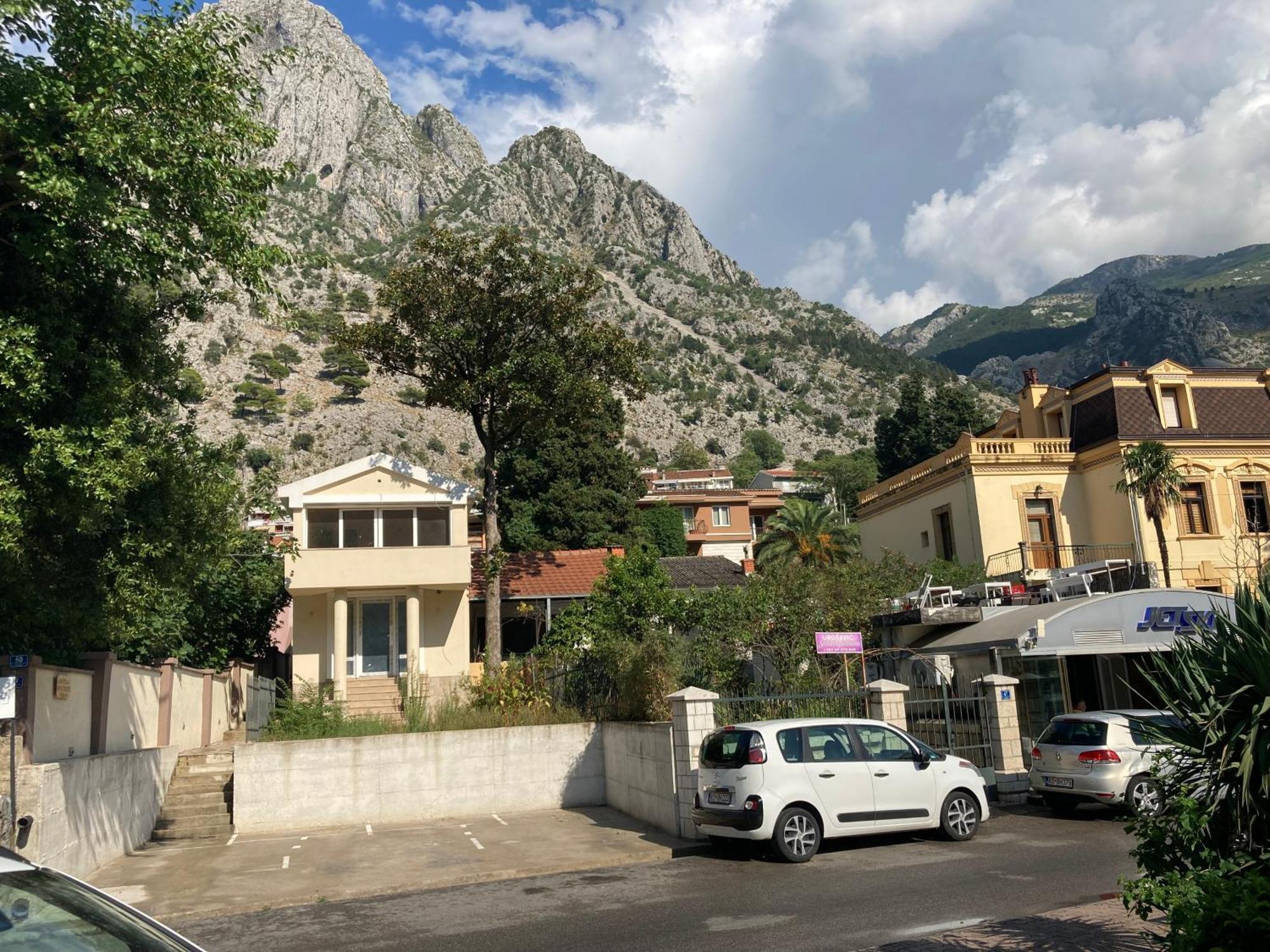 Bay Mola Home Kotor Extérieur photo